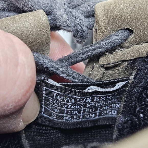 Teva Moki embroidered nubuck mocassins brown size 8 - Picture 9 of 10